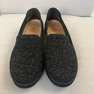 Earth Origins Berit Flat Slip On Loafer Black Size 8.5 M